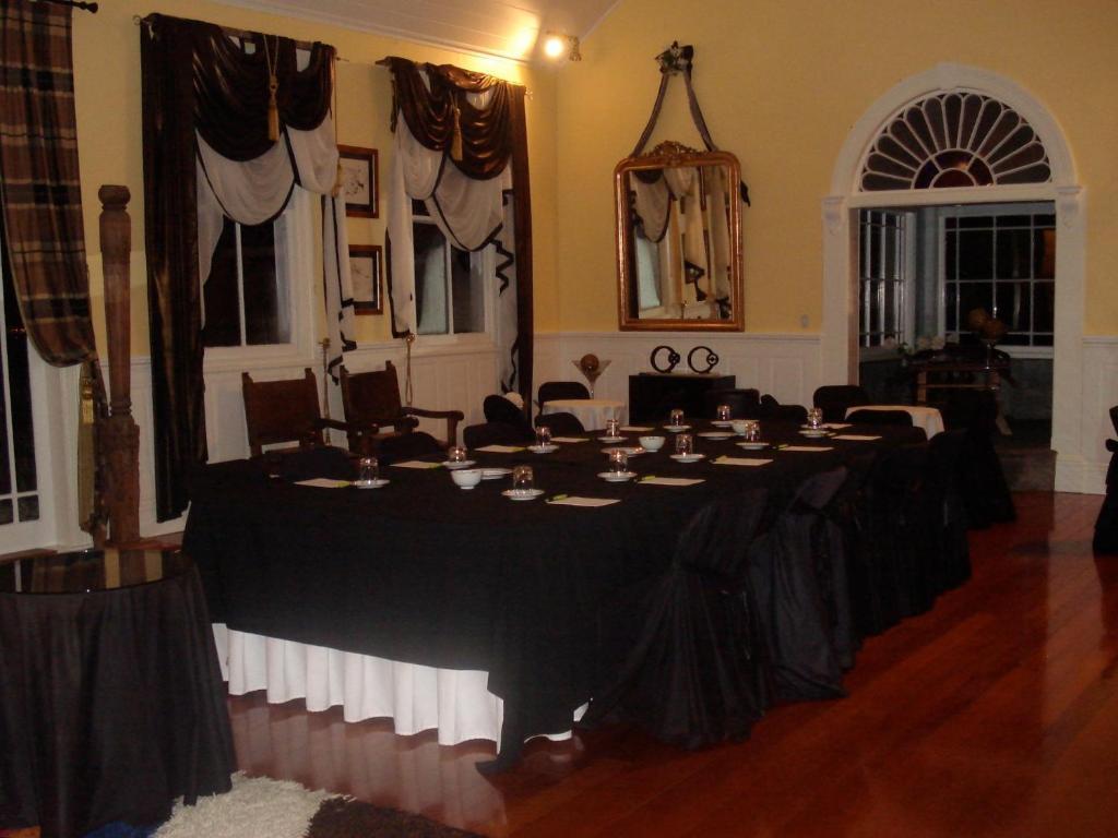 Bed and Breakfast Cotter House Luxury Retreat à Auckland Extérieur photo